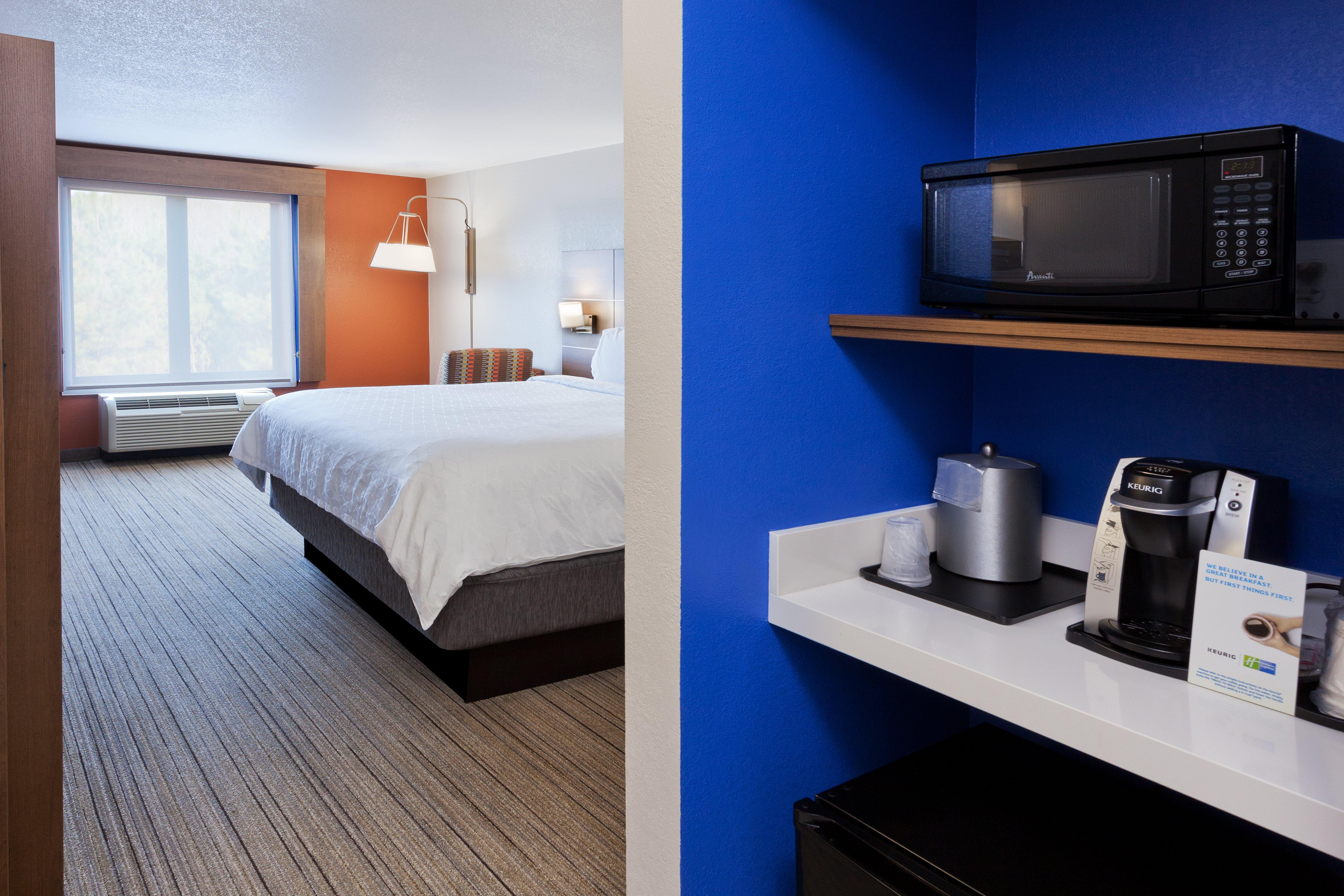 Holiday Inn Express Rome-East By Ihg Bagian luar foto