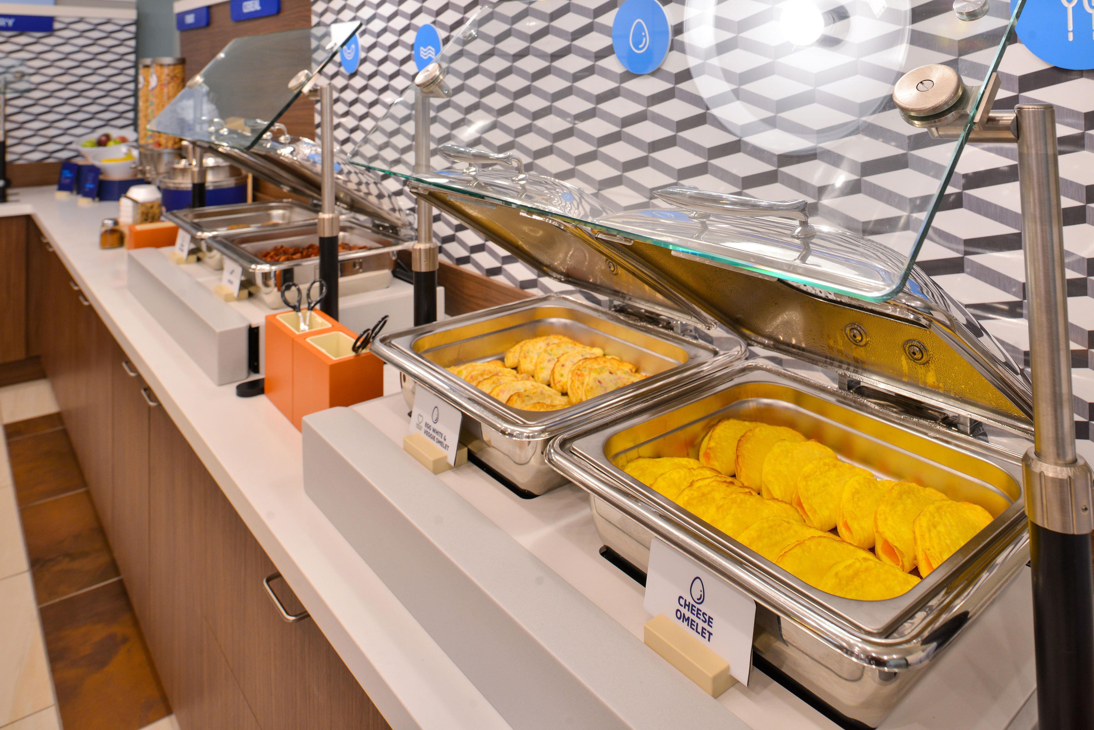 Holiday Inn Express Rome-East By Ihg Bagian luar foto