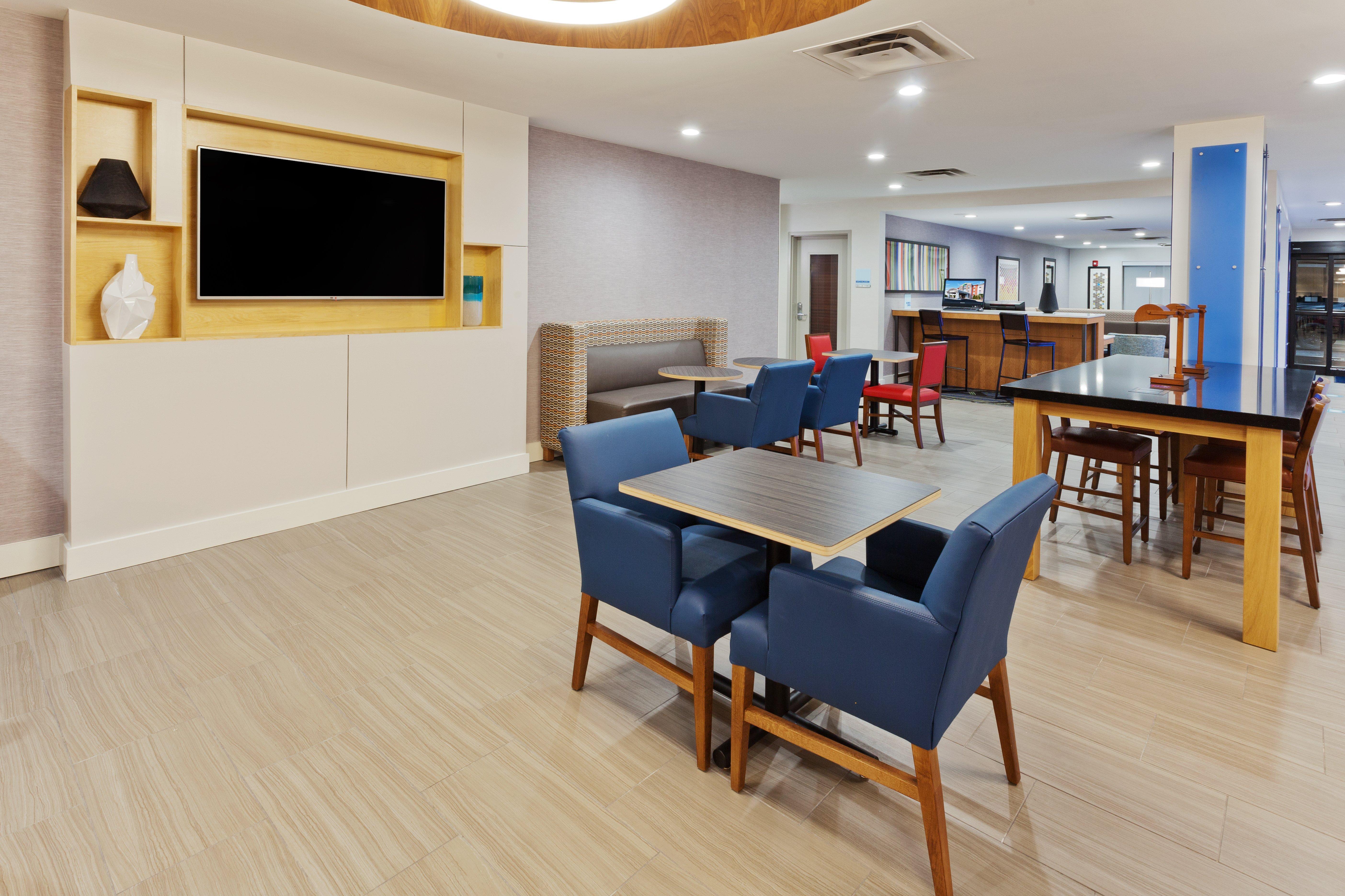 Holiday Inn Express Rome-East By Ihg Bagian luar foto