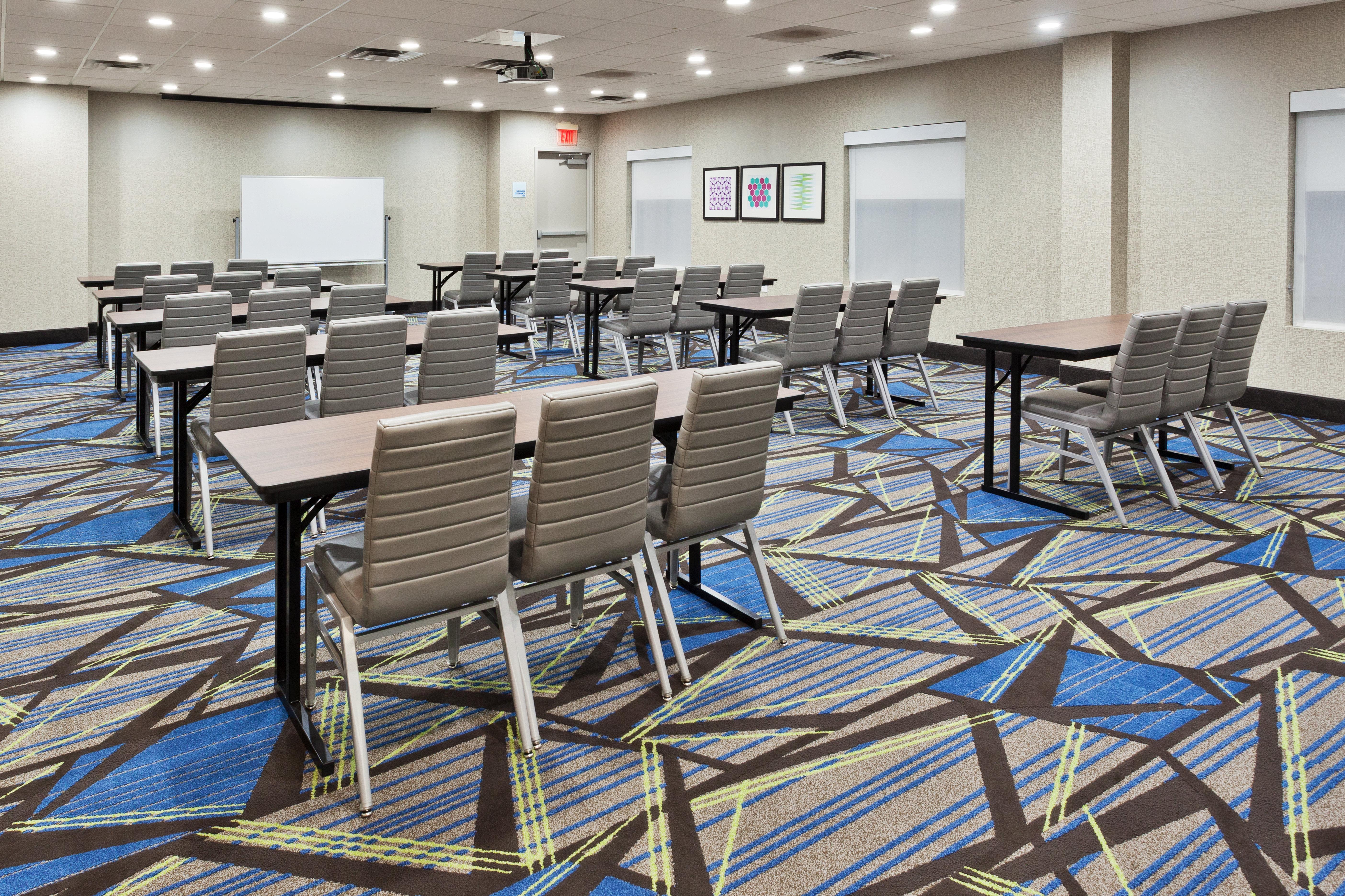 Holiday Inn Express Rome-East By Ihg Bagian luar foto