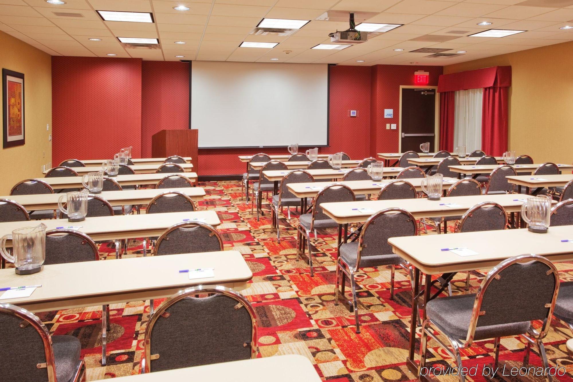 Holiday Inn Express Rome-East By Ihg Bagian luar foto