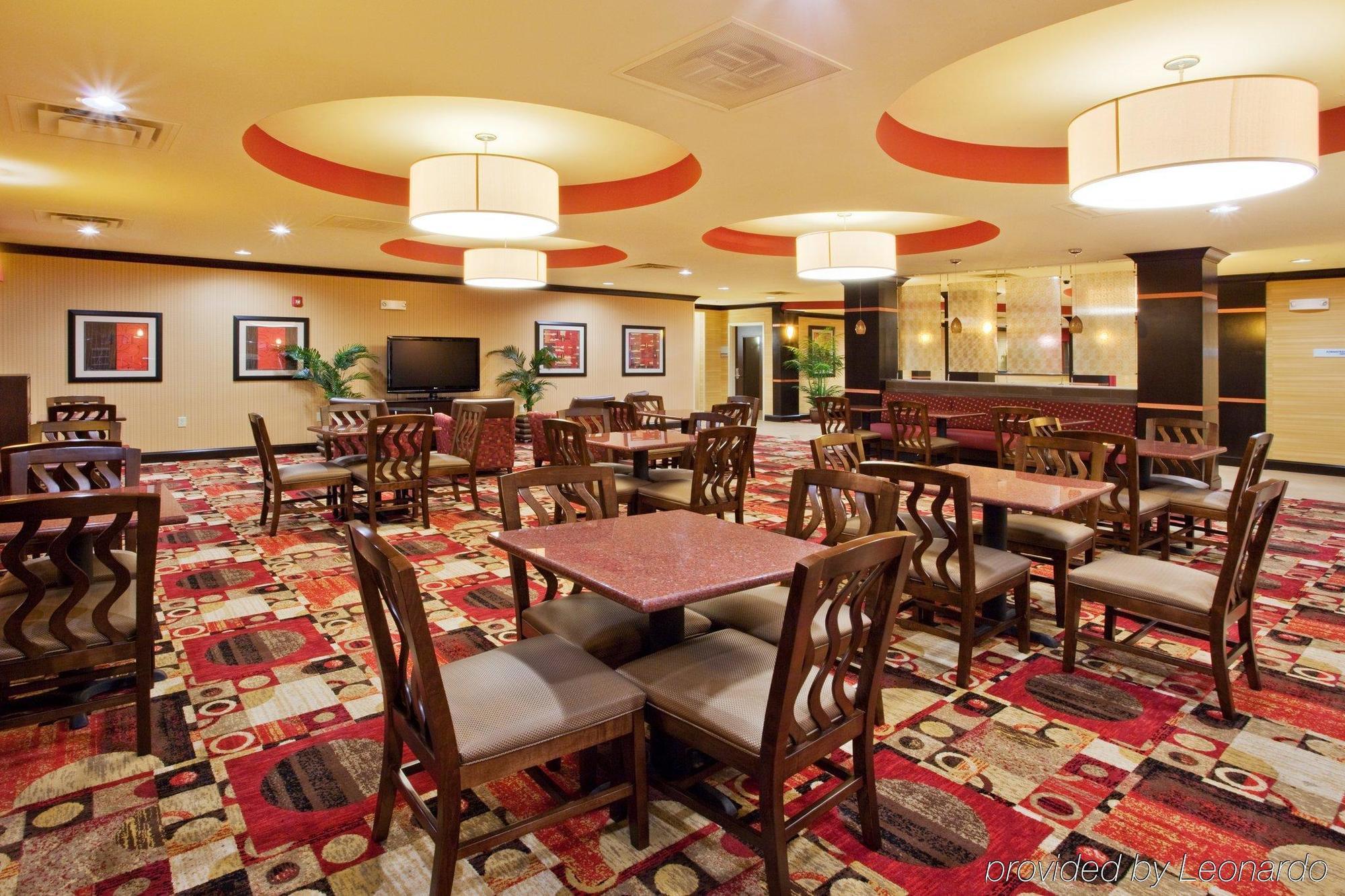 Holiday Inn Express Rome-East By Ihg Bagian luar foto