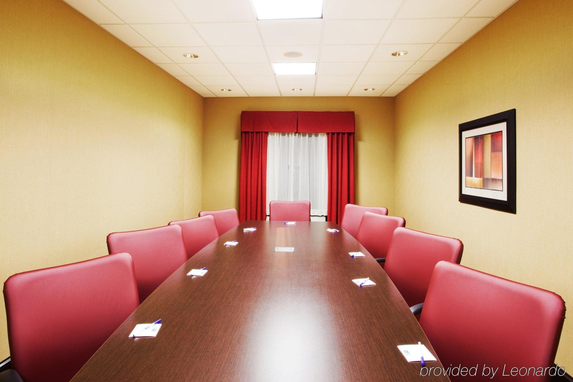Holiday Inn Express Rome-East By Ihg Bagian luar foto
